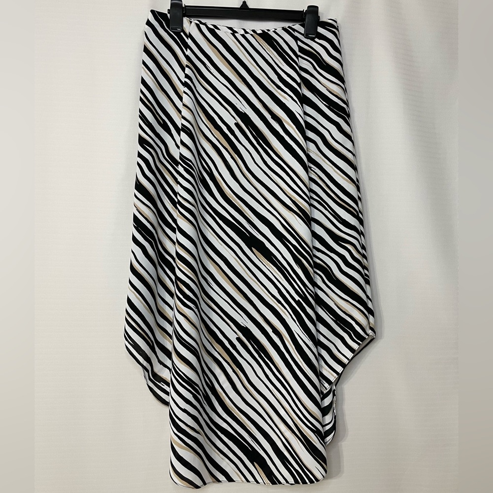 Chico’s Black Label Size 6 Zebra Stripe Asymmetrical Midi Skirt
